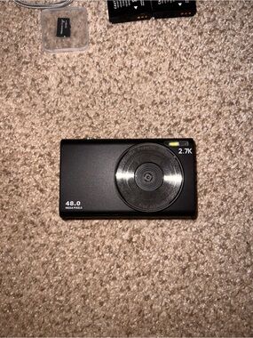 Compact Digital Camera - Black